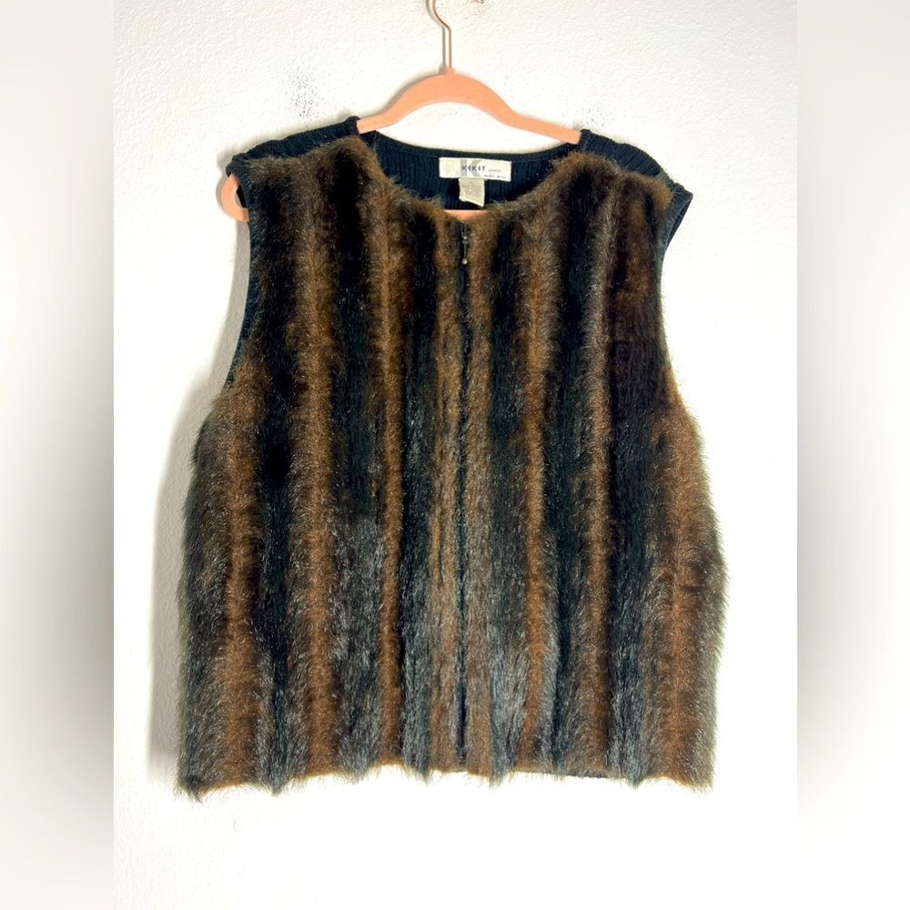 Kikit Faux Fur/ Knit MAURICE SASSON VEST Size XL